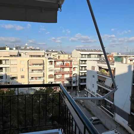 Linda's Apartment *
